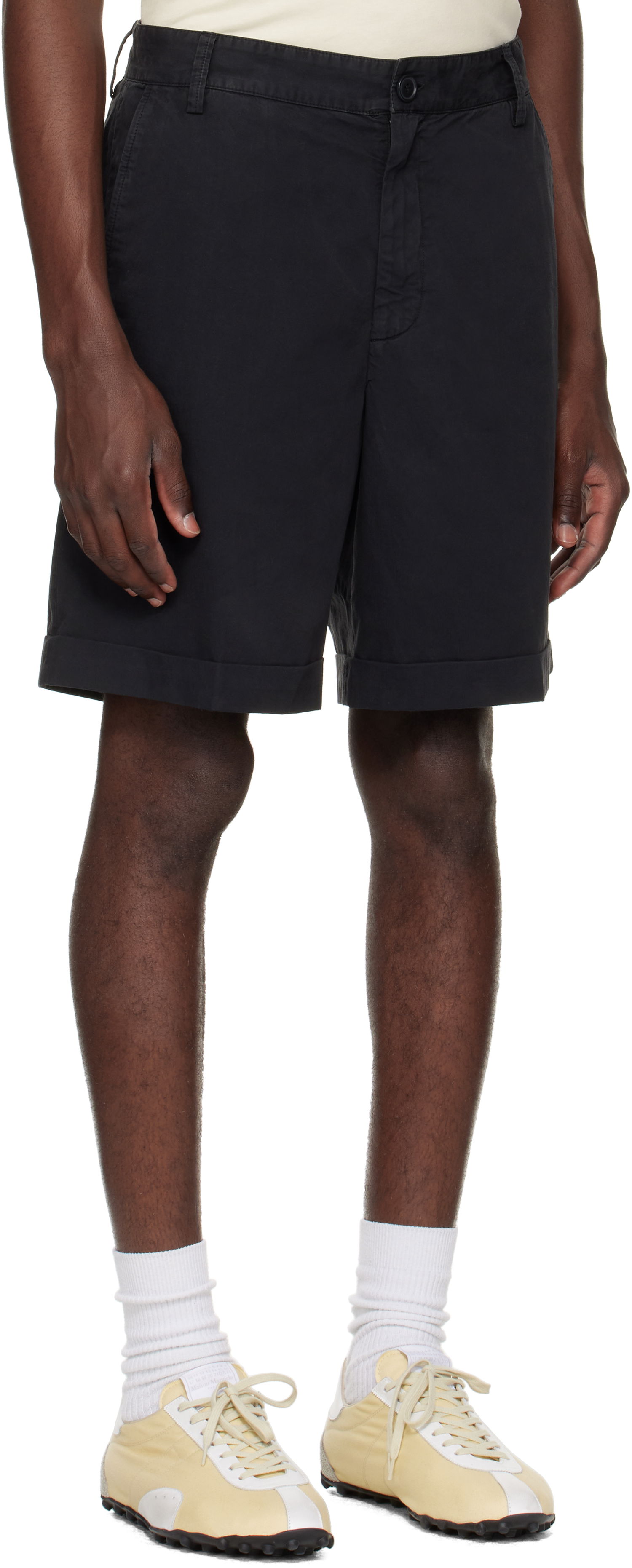 Kratke hlače A.P.C. A.P.C. Andrew Cuffed Shorts Crna | COHKU-H10219, 1