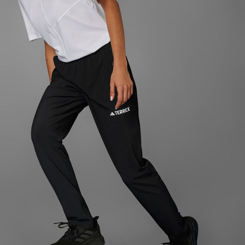 Hlače adidas Performance Multi Essentials Stretch Pants Crna | JP0806
