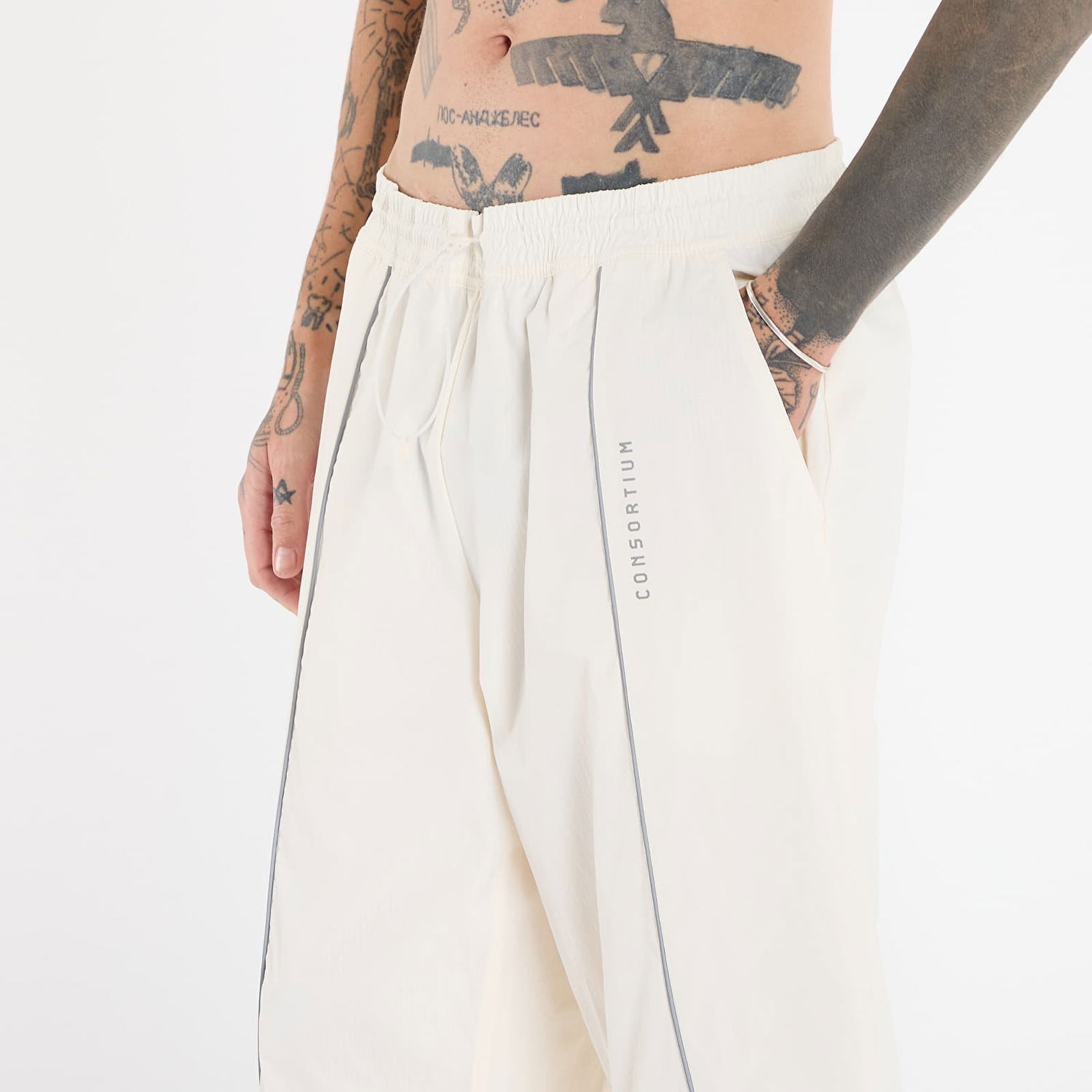 Hlače adidas Originals Loose Fit Reflective Track Pant By Consortium Bež | KF0683, 1