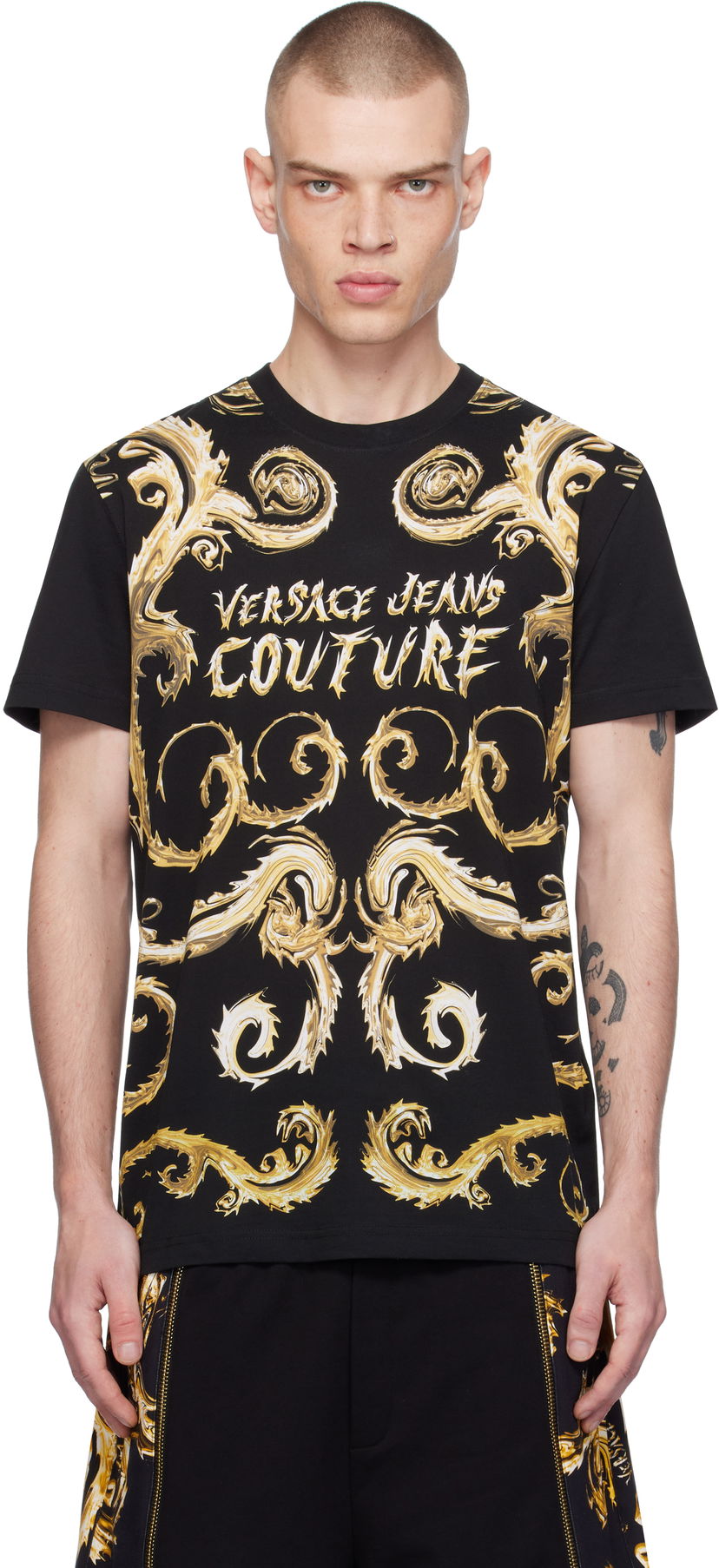 Majica kratkih rukava Versace Slim-Fit T-Shirt with Golden Print Crna | E77GAH6SC_EJS379