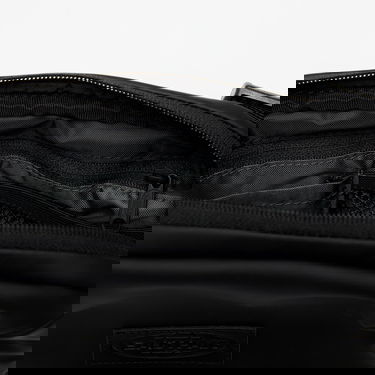 Putna torba EASTPAK EASTPAK Arjan 2.5L Bag Crna | EK0A5BJU1F51, 2