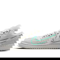 Air Jordan 1 Low SE Distressed