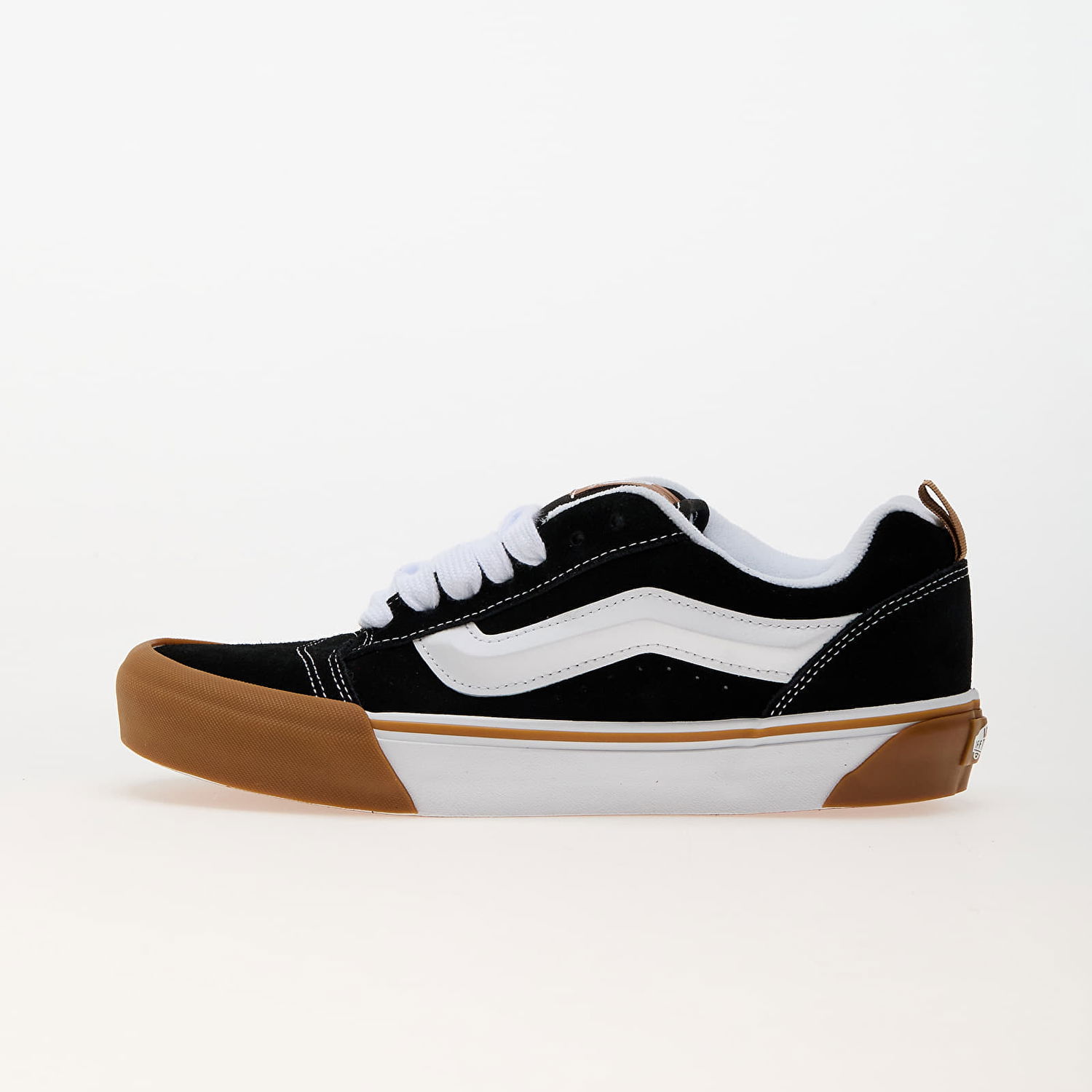 Tenisice i cipele Vans Knu Skool Gum Bumper Crna | VN0009QCCJI1, 0