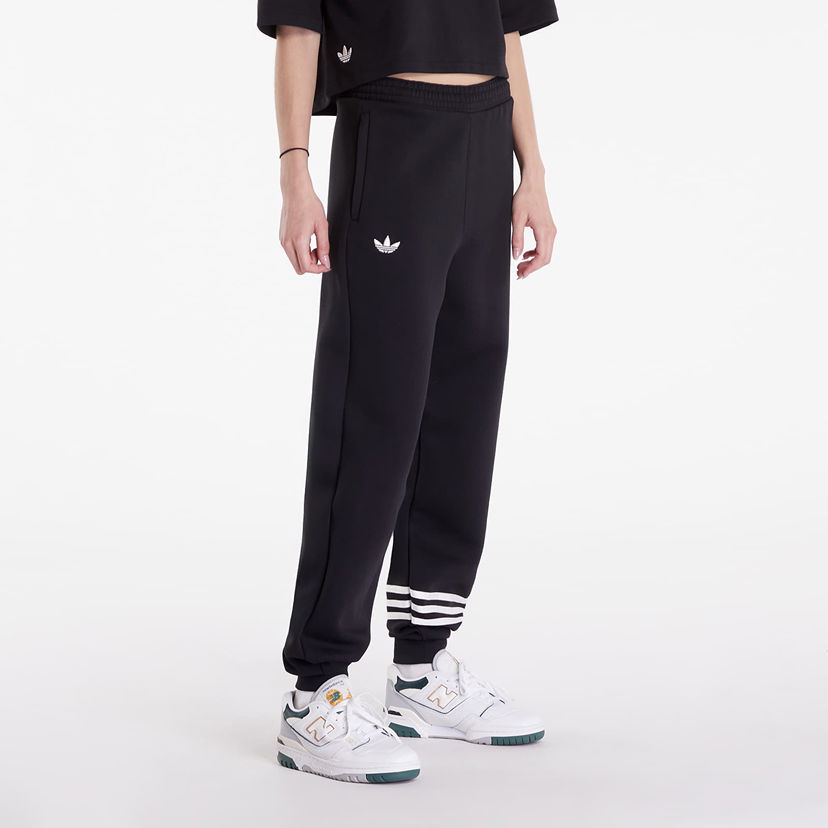 Trenirka adidas Originals Neuclassics Sweatpants Black/ Cloud White Crna | IW5605