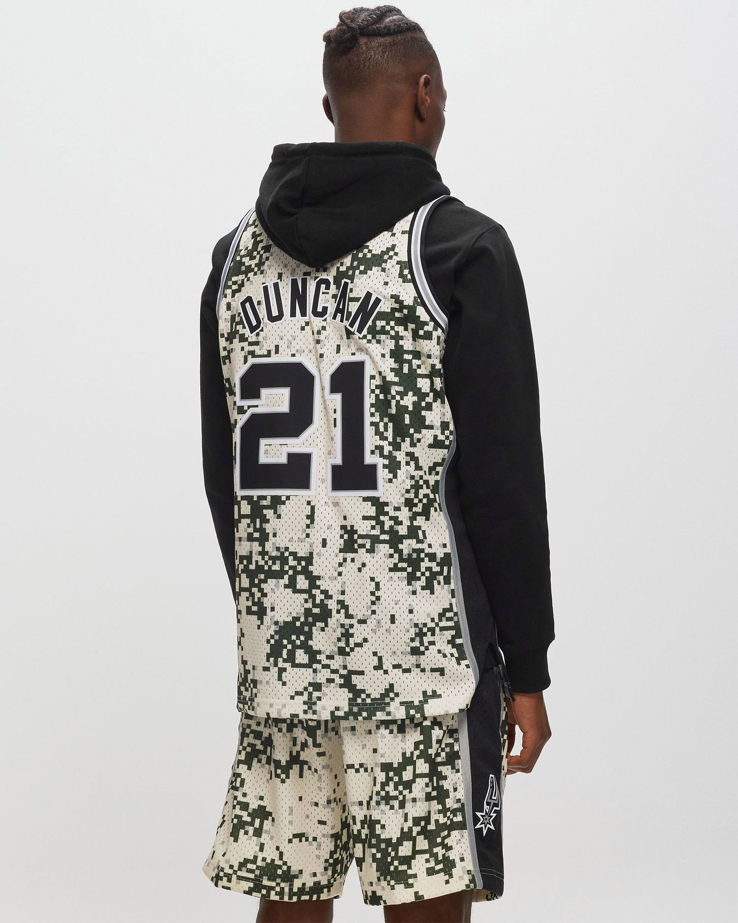 Dres Mitchell & Ness NBA Swingman Jersey San Antonio Spurs Alternate 2013-14 Tim Duncan #21 Bež | SMJY4453-SAS13TDUCAMO, 1