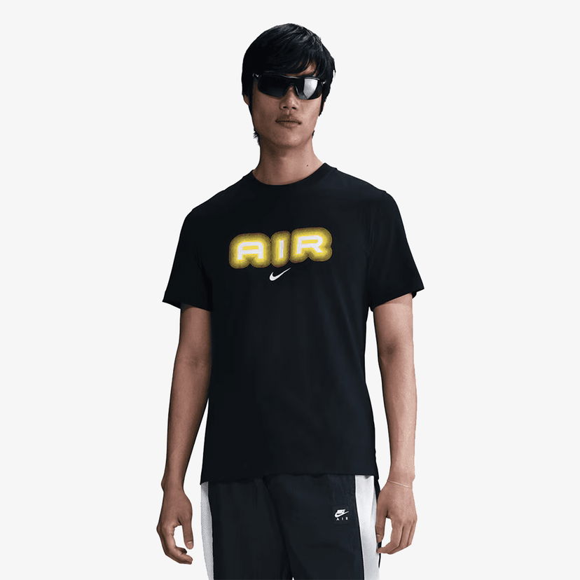 Majica kratkih rukava Nike NSW Air Graphic T-Shirt Crna | HM0185-013