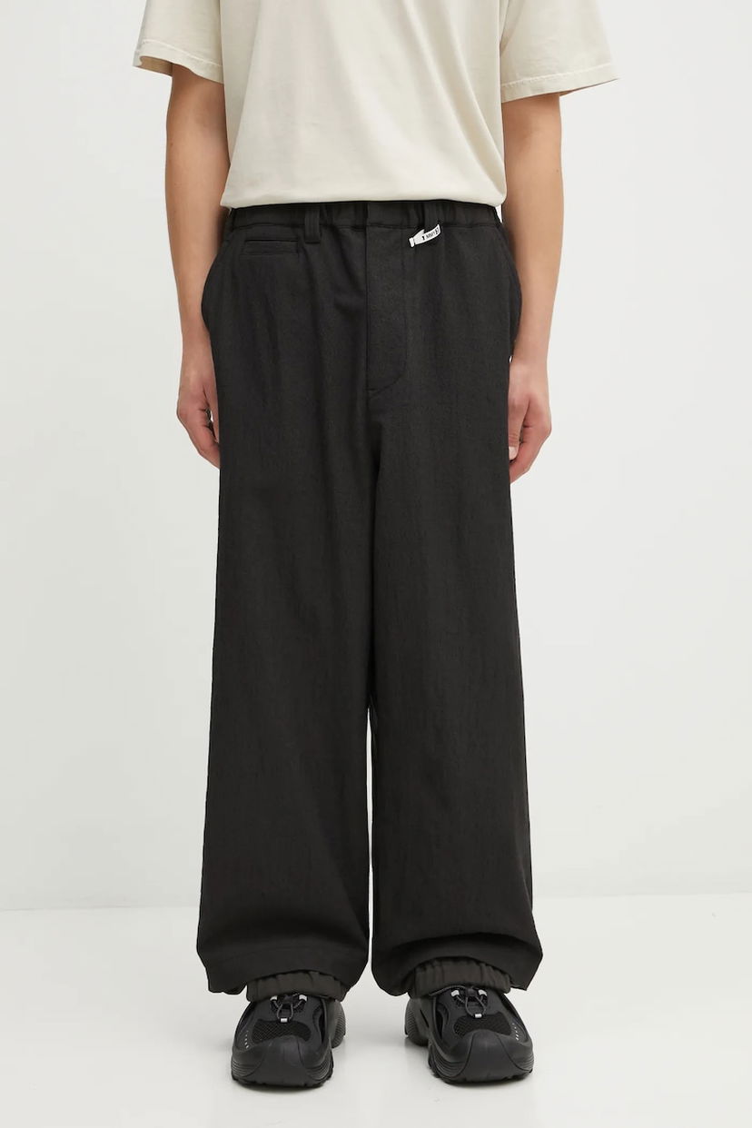 Hlače Maison MIHARA YASUHIRO Maison MIHARA YASUHIRO SLEEVE LAYERED Wool Pants Crna | J15PT132