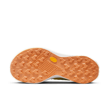 Tenisice i cipele Nike Ultrafly Bež | DX1978-102, 4
