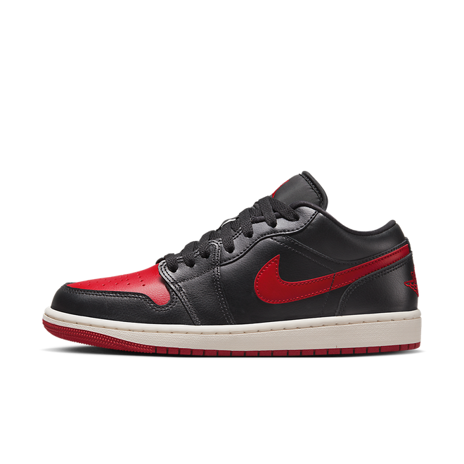 Tenisice i cipele Jordan Air Jordan 1 Low "Bred Sail" W Crvena | DC0774-061, 0