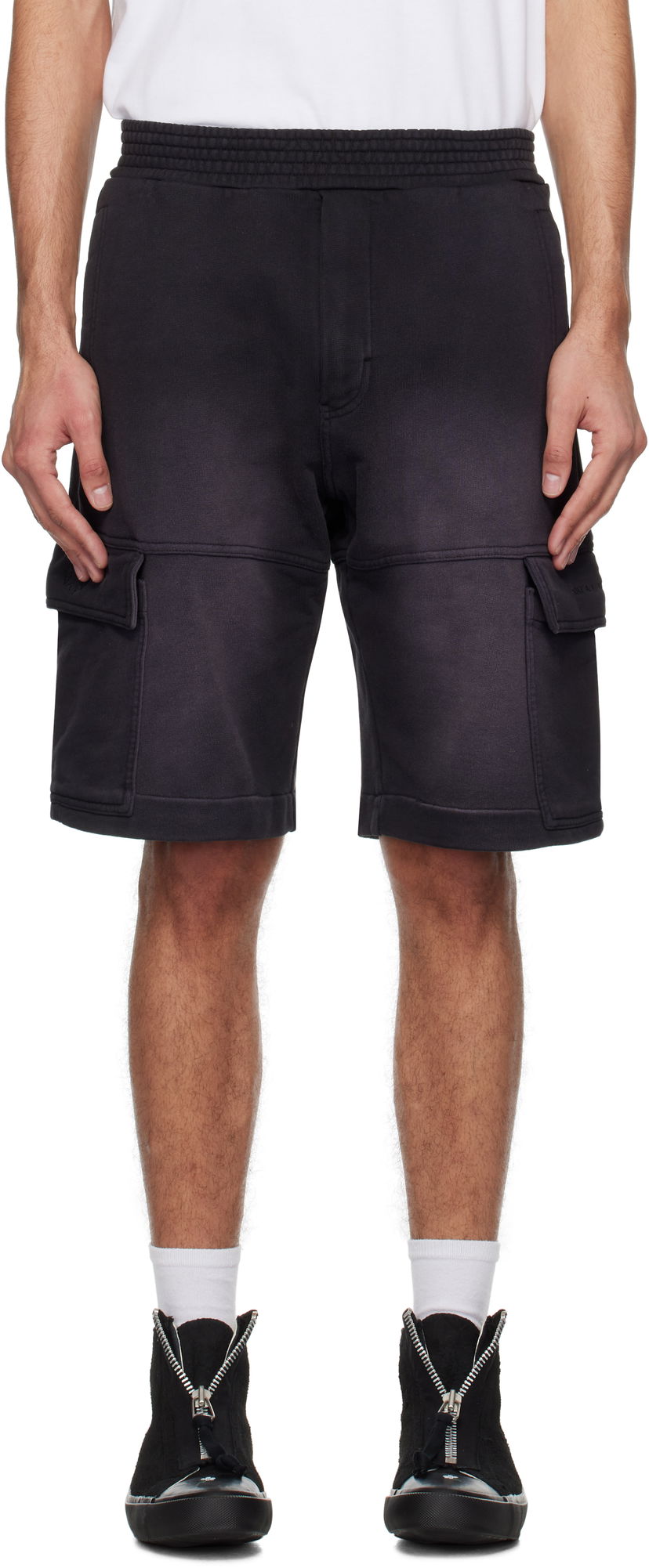 Kratke hlače 1017 ALYX 9SM 1017 ALYX 9SM Garment Dye Cargo Shorts Crna | AAMSO0084FA01