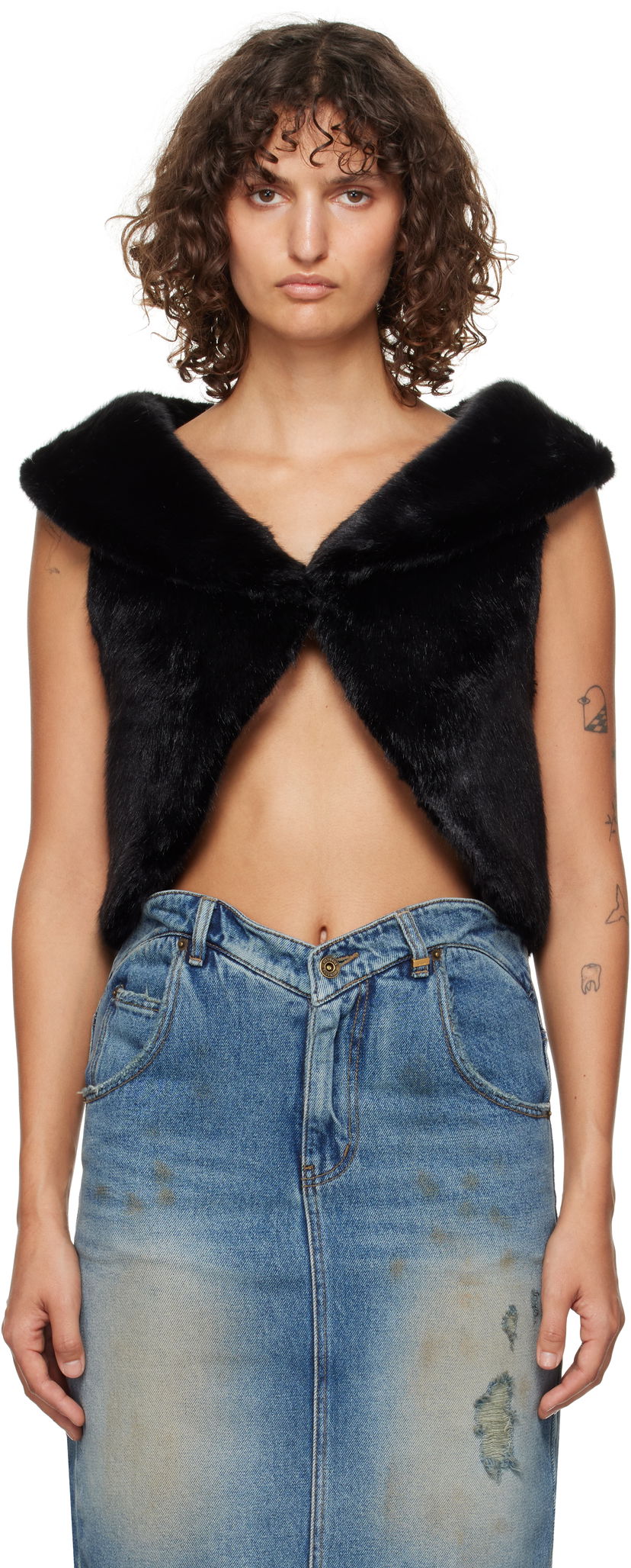 Prsluk We11done We11done Cropped Faux-Fur Vest Crna | WD-F93-24-026-W-BK