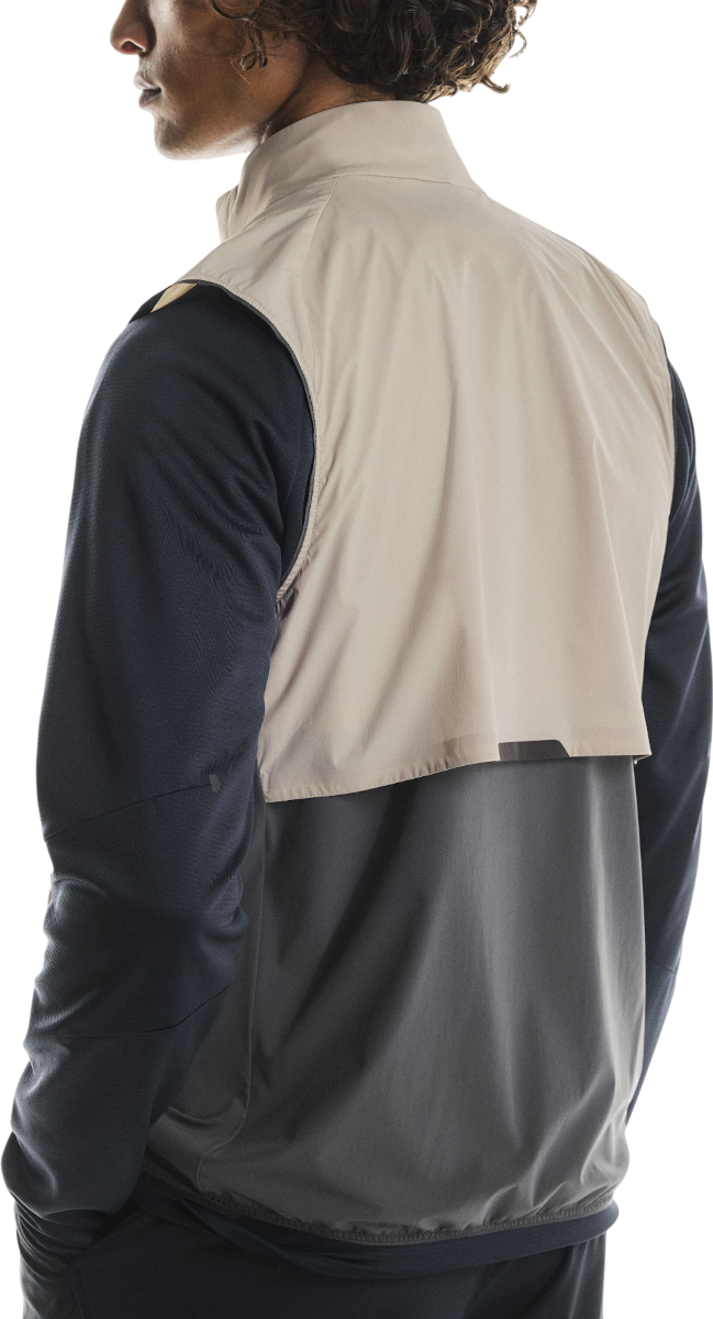 Prsluk On Running Running Weather Vest Bež | 1mf30193557, 1