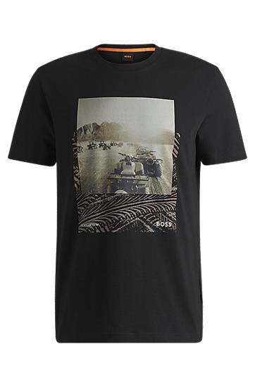 Majica kratkih rukava BOSS BOSS T-Shirt with Desert Graphic Print Crna | 50539187