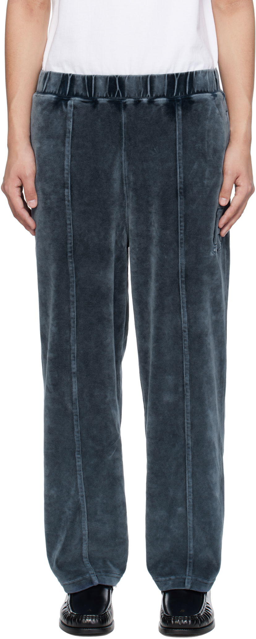 Trenirka AAPE by A Bathing Ape AAPE by A Bathing Ape Injection Velour Sweatpants Plava | AAPPTMC623XXNNYL