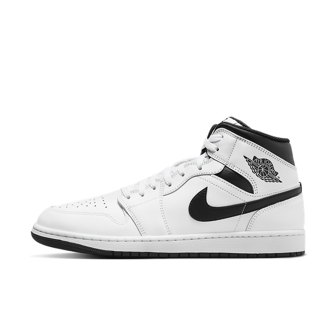 Tenisice i cipele Jordan Air Jordan 1 Mid "White Black" Bijela | DQ8426-132, 0