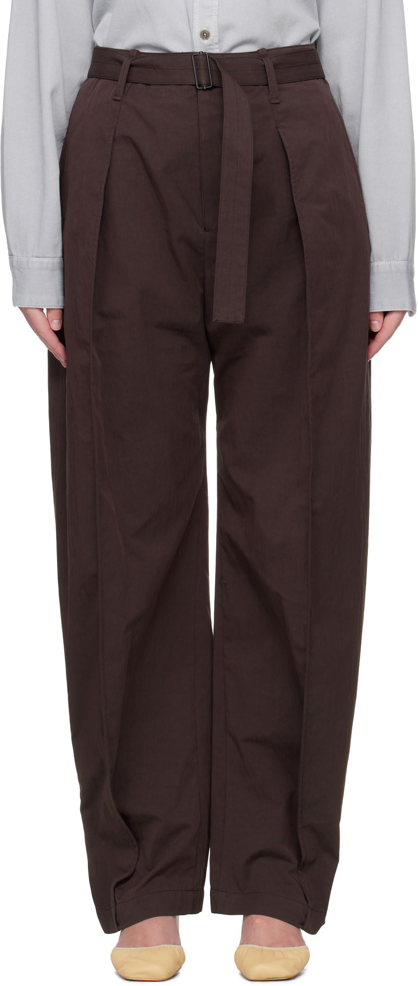 Hlače LEMAIRE Lemaire Belted Volume Trousers Smeđa | PA1177 LF1228