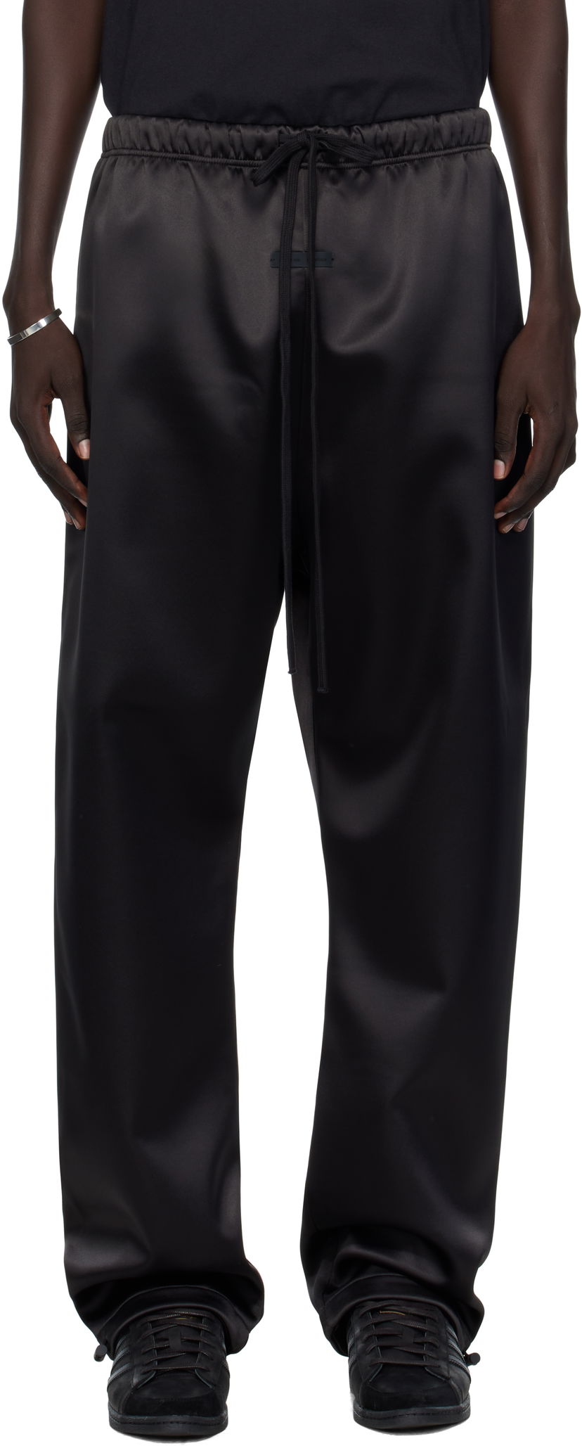 Trenirka Fear of God Fear of God ESSENTIALS Bonded Satin Relaxed Track Pants Crna | 130SP258210F