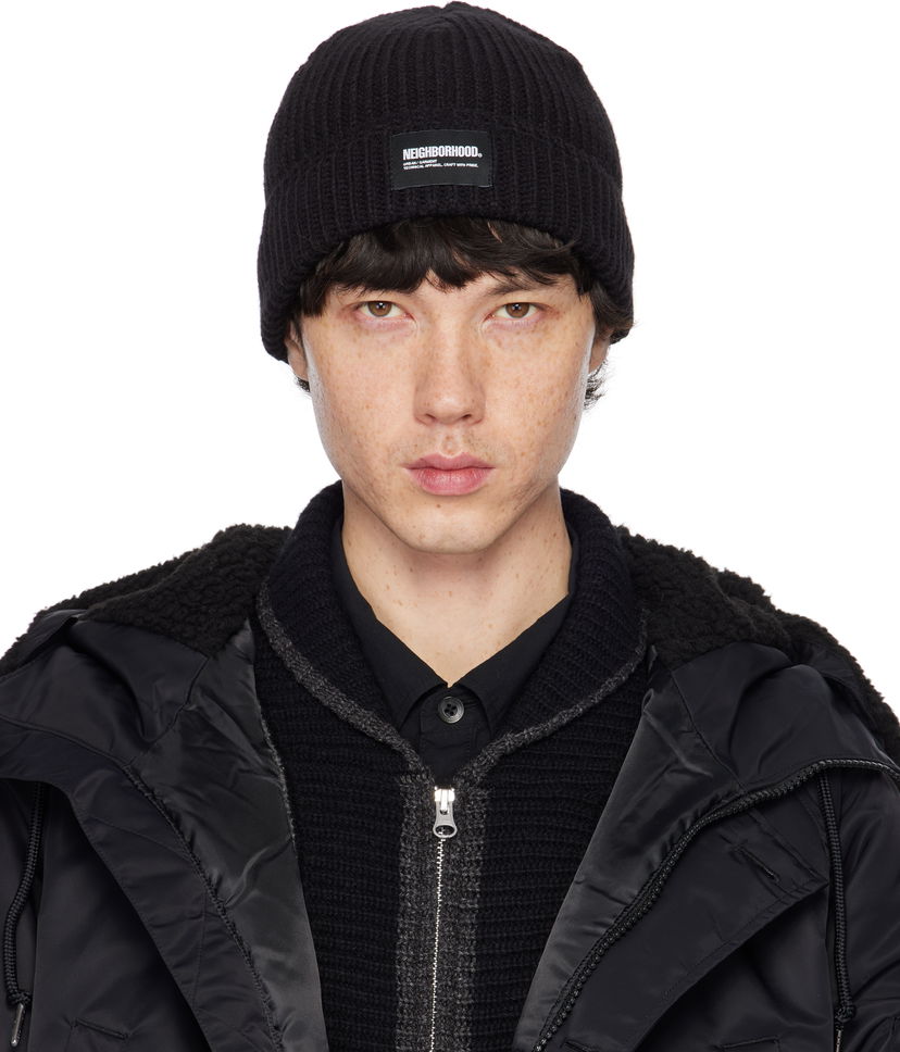 Kapica Neighborhood Knitted Beanie Crna | 242FUNH-HT01