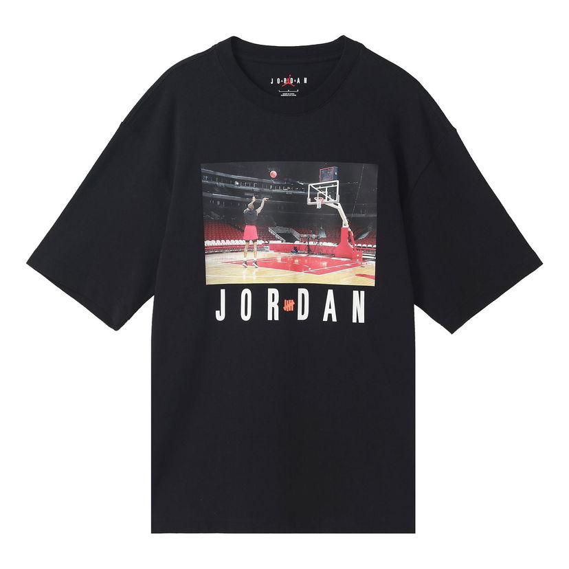 Dres Jordan Men's UNDEFEATED Basketball Graphic T-Shirt Crna | DX6030-010