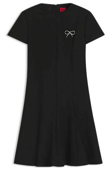 Haljina BOSS A-Line Dress with Godet Inserts and Bow Brooch Crna | 50547221