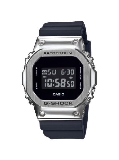 Satovi CASIO G-Shock Metalik | GM-5600-1ER
