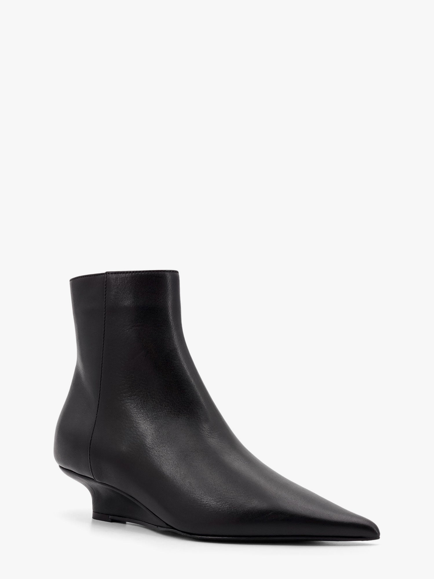 Tenisice i cipele TOTEME Kitten Heel Ankle Boots by Toteme Crna | 251WAS0171LE0103001, 1