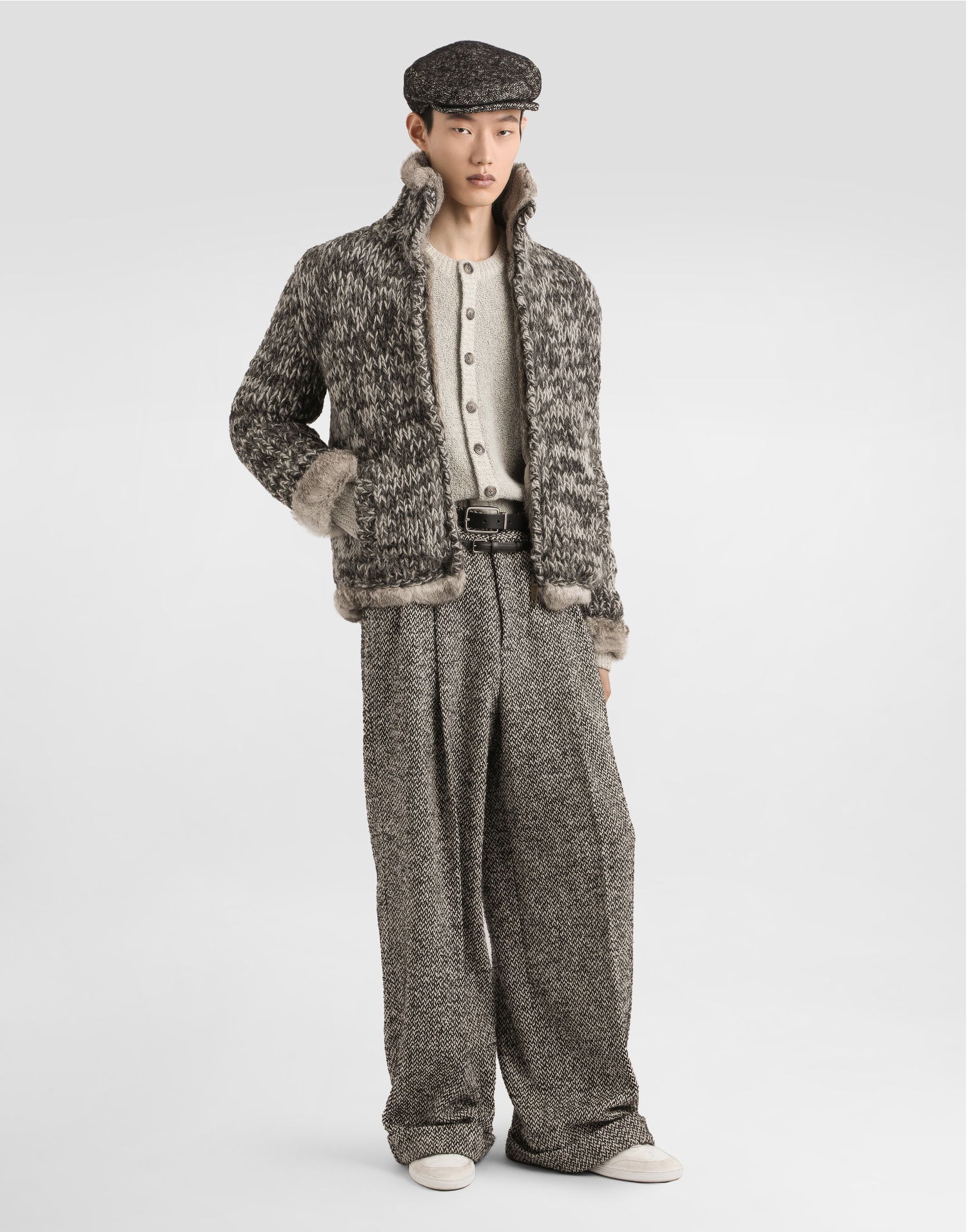 Hlače Dolce & Gabbana Dolce & Gabbana Wool Blend Dotted Cuffed Trousers Bež | GP16OTFMZAJS8030, 1