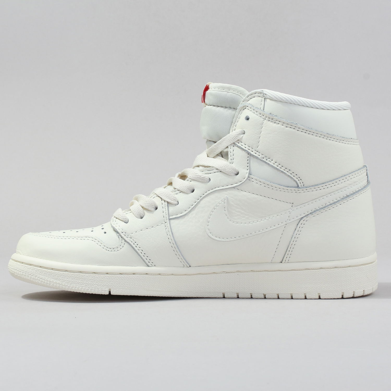 Tenisice i cipele Jordan Air Jordan 1 Retro High OG "Sail" Bež | 555088-114, 0