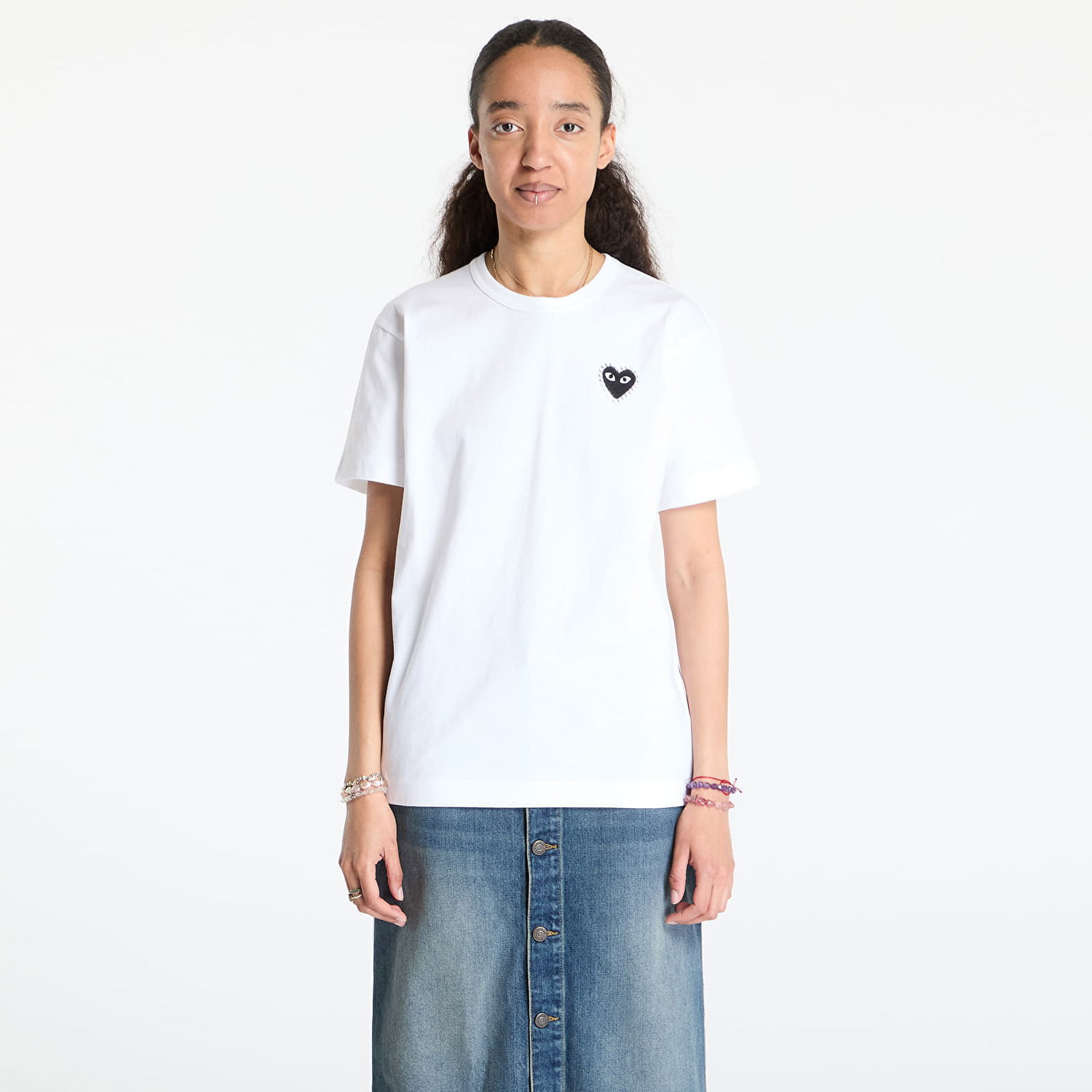 Majica kratkih rukava Comme des Garçons Comme des Garçons PLAY Emblem Rhinestone T-Shirt Bijela | AX-T801 WHITExBLACK, 1