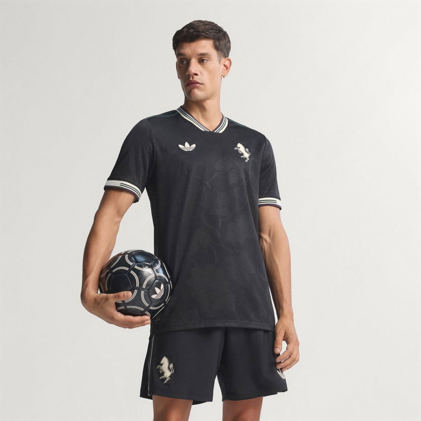 Dres adidas Performance Juventus 25/26 Third Authentic Jersey Crna | KC3487