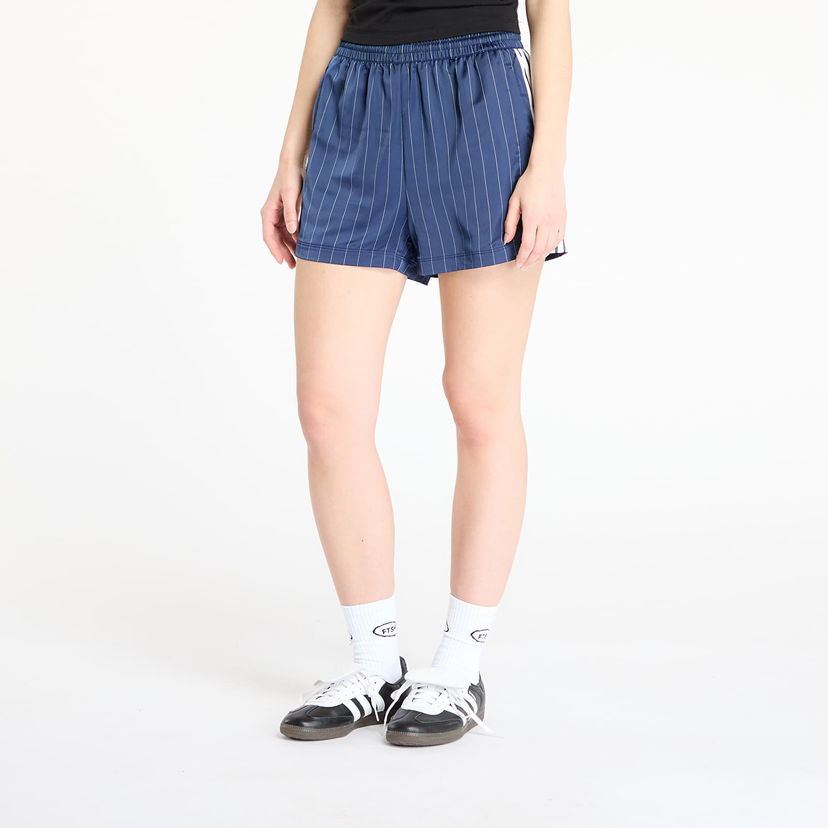 Kratke hlače adidas Originals adidas Originals Pin-Stripe Satin Shorts Tamnoplava | KD2285