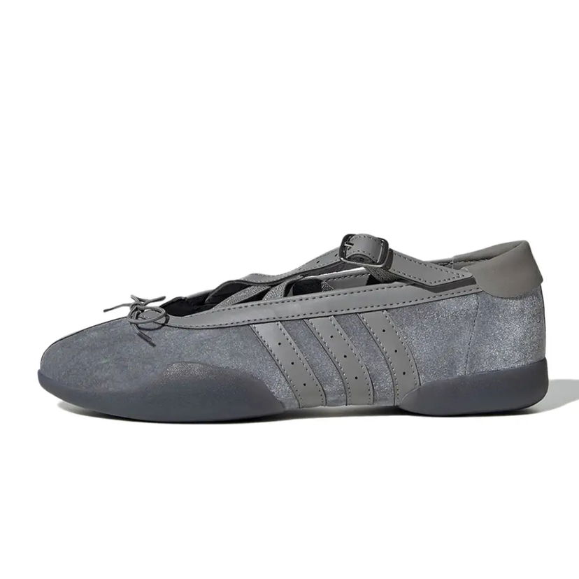 Tenisice i cipele adidas Originals Taekwondo Mei Ballet "Grey Velour" Siva | JR4487