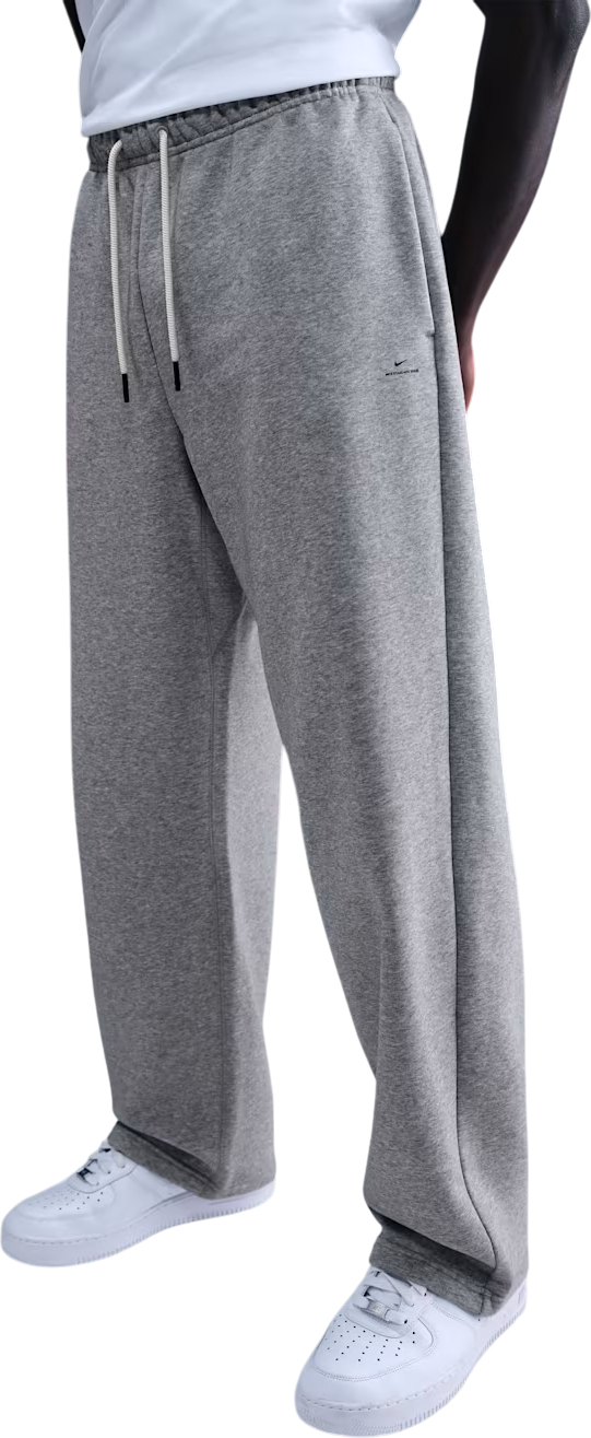 Trenirka Nike Therma-FIT Standard Issue Fleece Pant Siva | im6333-063