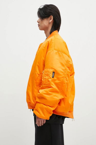 Bomber jakna VETEMENTS Alpha Industries Edition Reversible Bomber Jacket Crna | UA66JA310B, 3