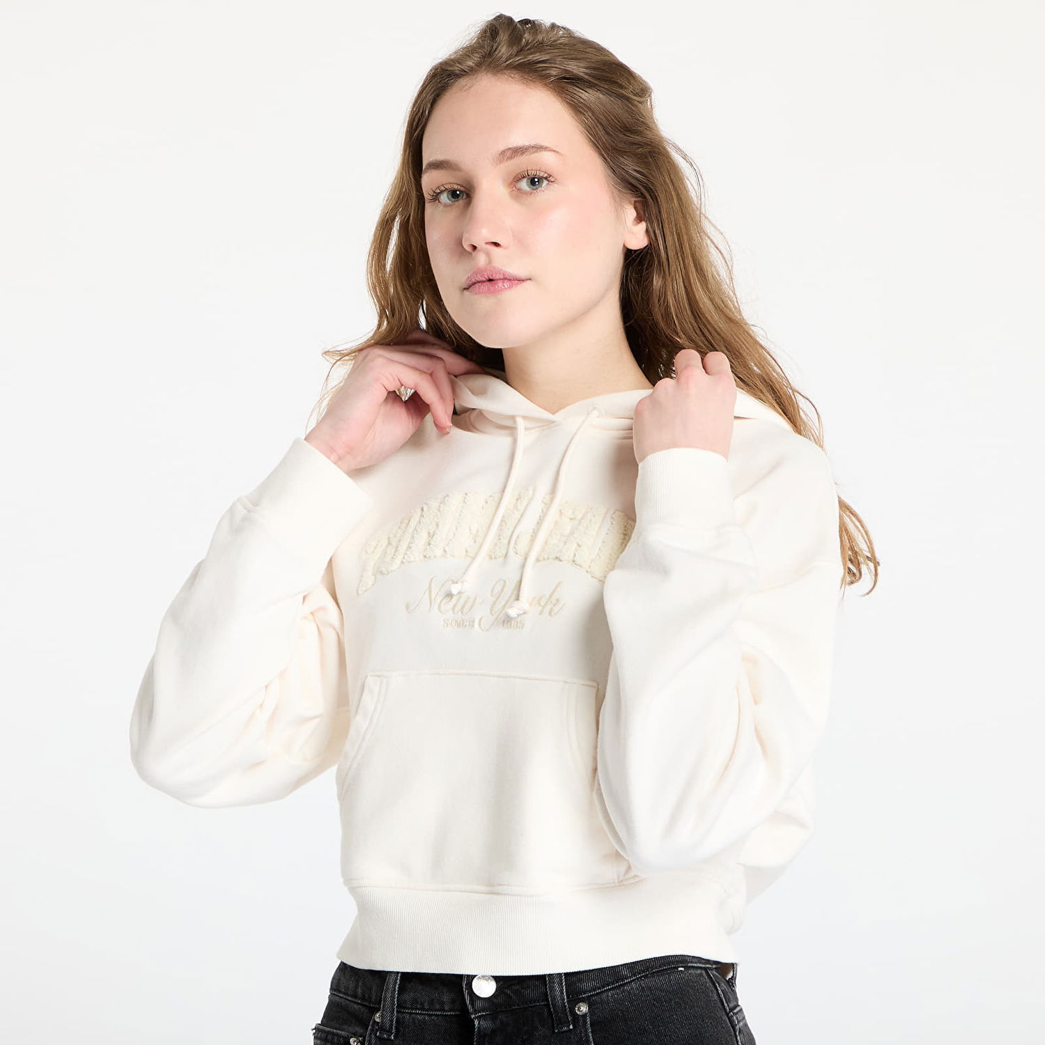 Dukserice Tommy Hilfiger Tommy Jeans Boxy Crop Varsity Hoodie Bijela | DW0DW19413 YBH, 1