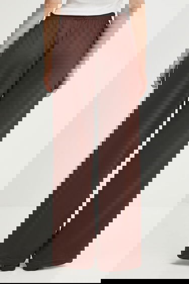 Trenirka adidas Performance Adicolor Classic Firebird Loose Track Pants Smeđa | KD2526, 2