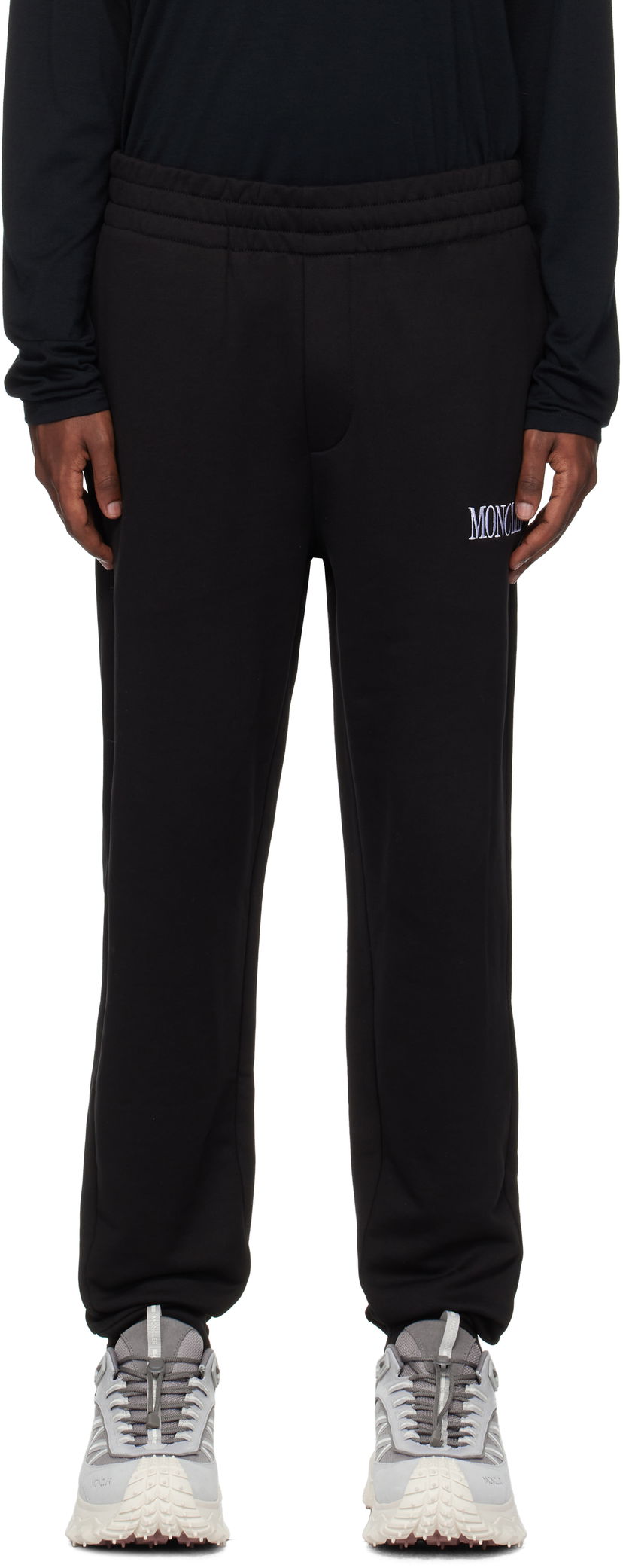 Trenirka Moncler Logo Sweatpants Crna | J20918H00012809KR