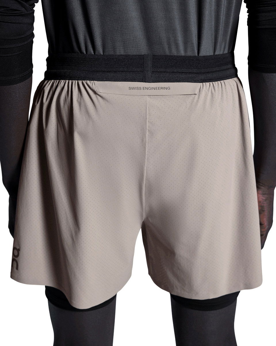 Kratke hlače On Running On Running 5" Performance 2-in-1 Shorts Bež | 1mf10092986, 1