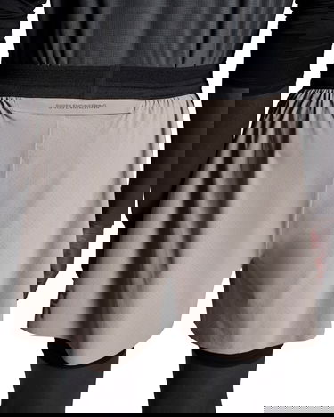 Kratke hlače On Running On Running 5" Performance 2-in-1 Shorts Bež | 1mf10092986, 1