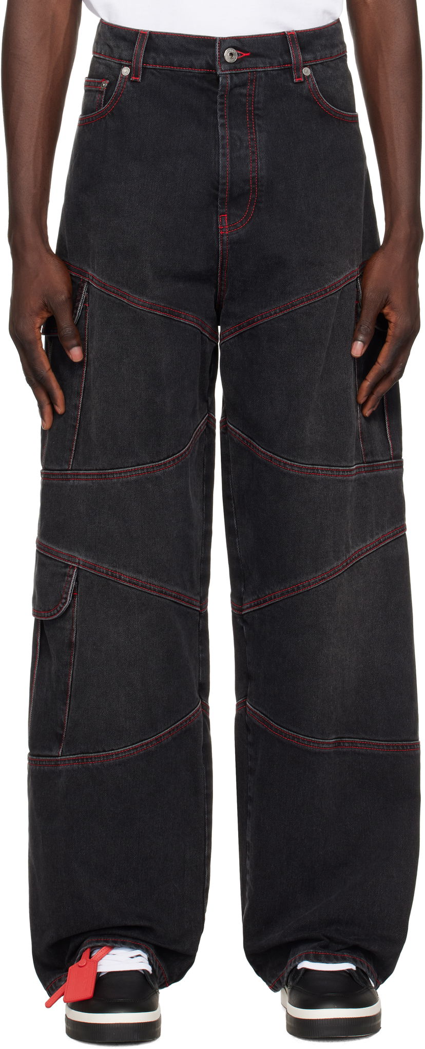 Cargo hlače Off-White Black Straight Jeans With Red Stitching Crna | OMYA188F24DEN0011325