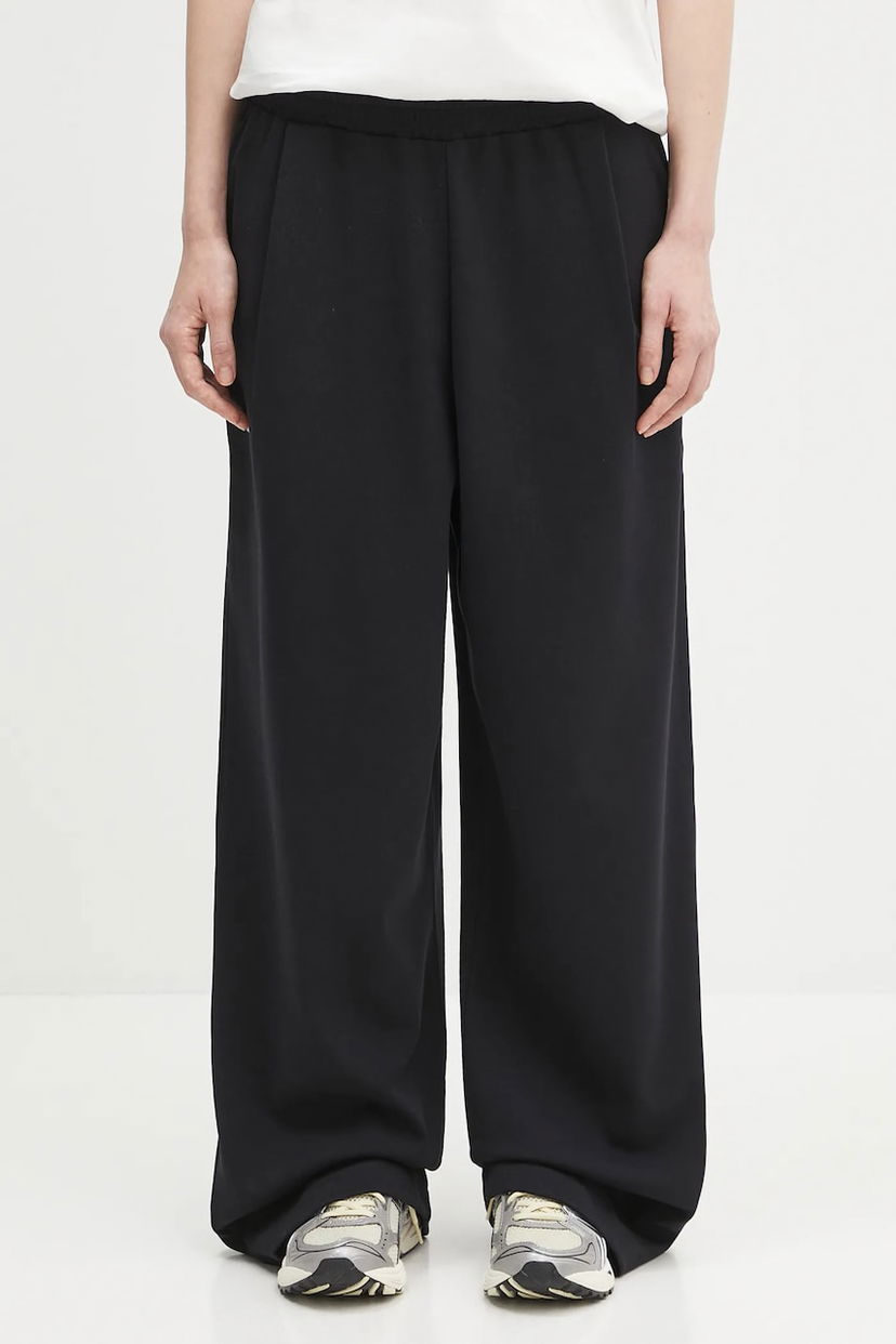 Hlače PANGAIA Pangaia DNA Double Jersey Pleated Trousers Crna | 10002356