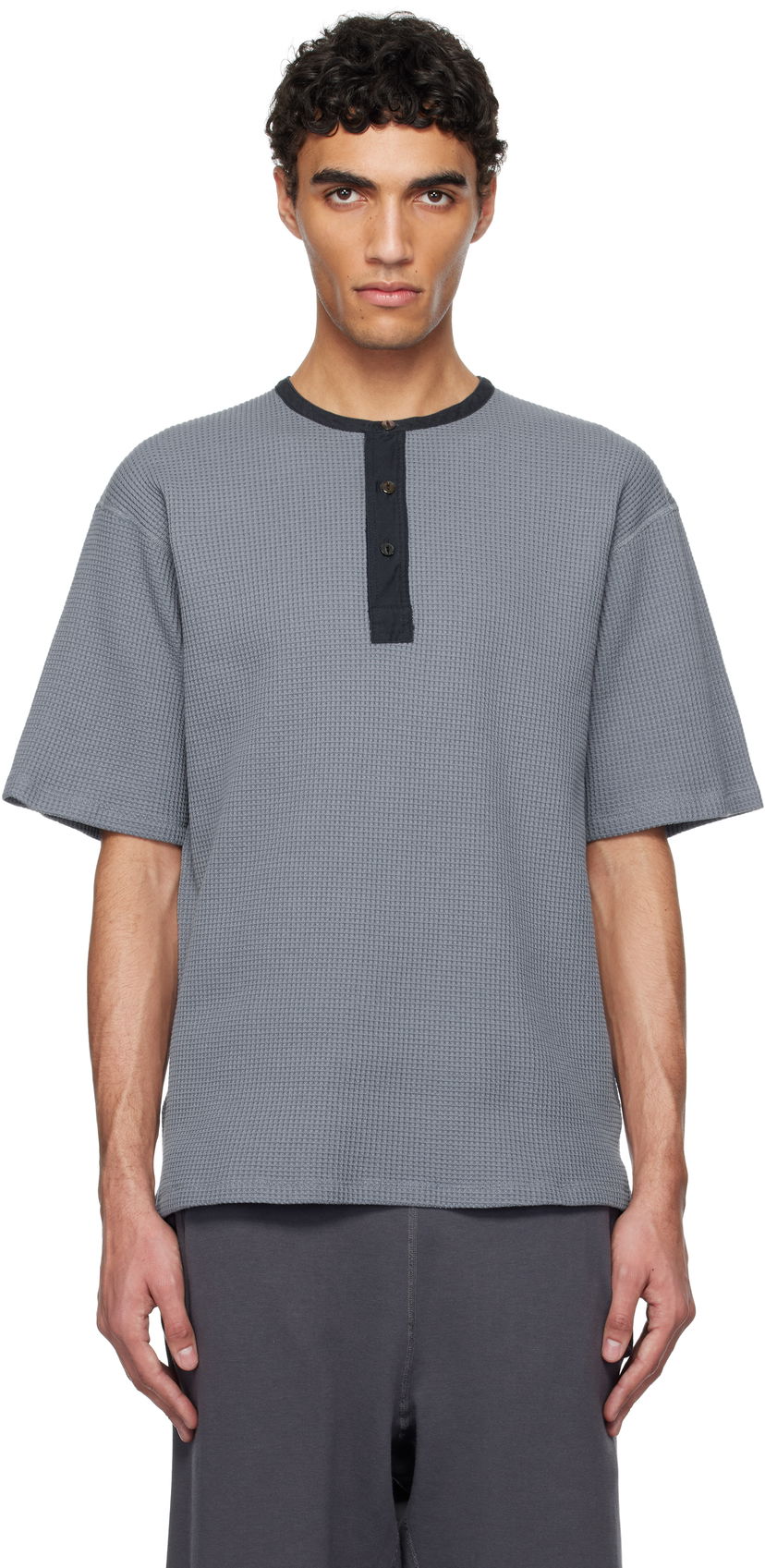 Majica kratkih rukava NANAMICA Nanamica Henry Neck Thermal Sweat Henley Siva | S25SH104U