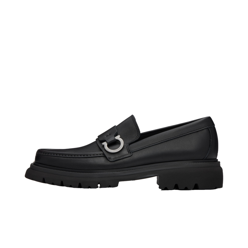 Tenisice i cipele FERRAGAMO Salvatore Ferragamo Gancini Ornament Loafers Crna | 784452