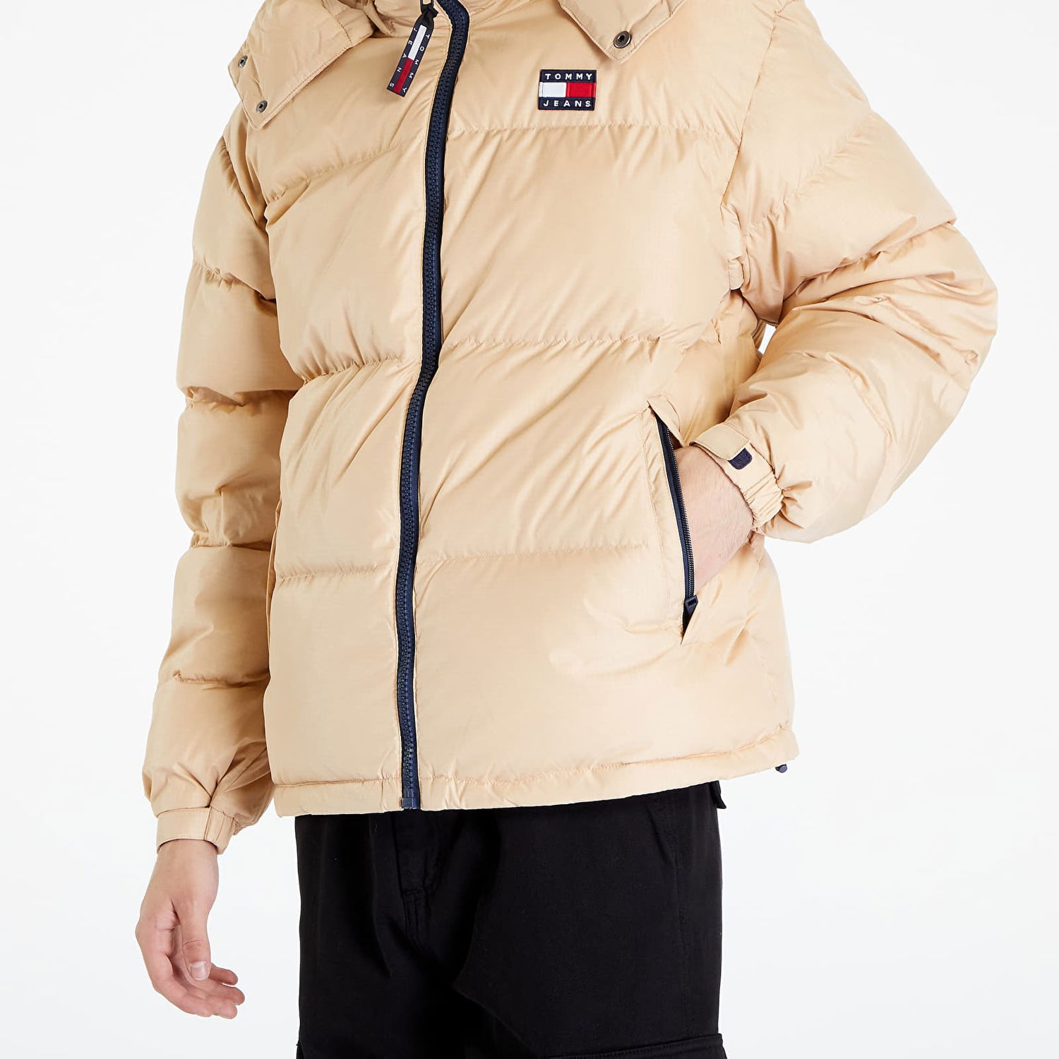 Pernata jakna Tommy Hilfiger Jeans Alaska Puffer Bež | DM0DM15445 AB4, 1