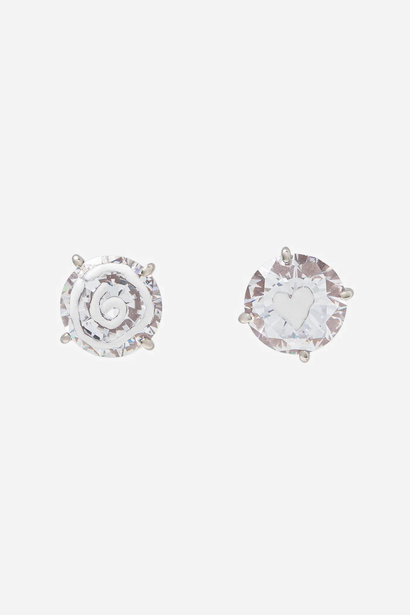Naušnice Maison Margiela MM6 Maison Margiela Stud Earrings with Spiral and Heart Design Bijela | SM7VG0086.P8372.971