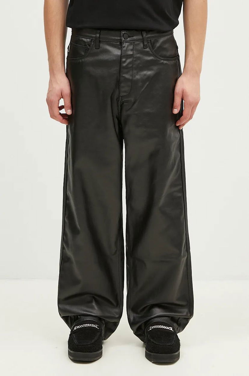 Hlače Pleasures Latex Formula Trousers Crna | P24F039