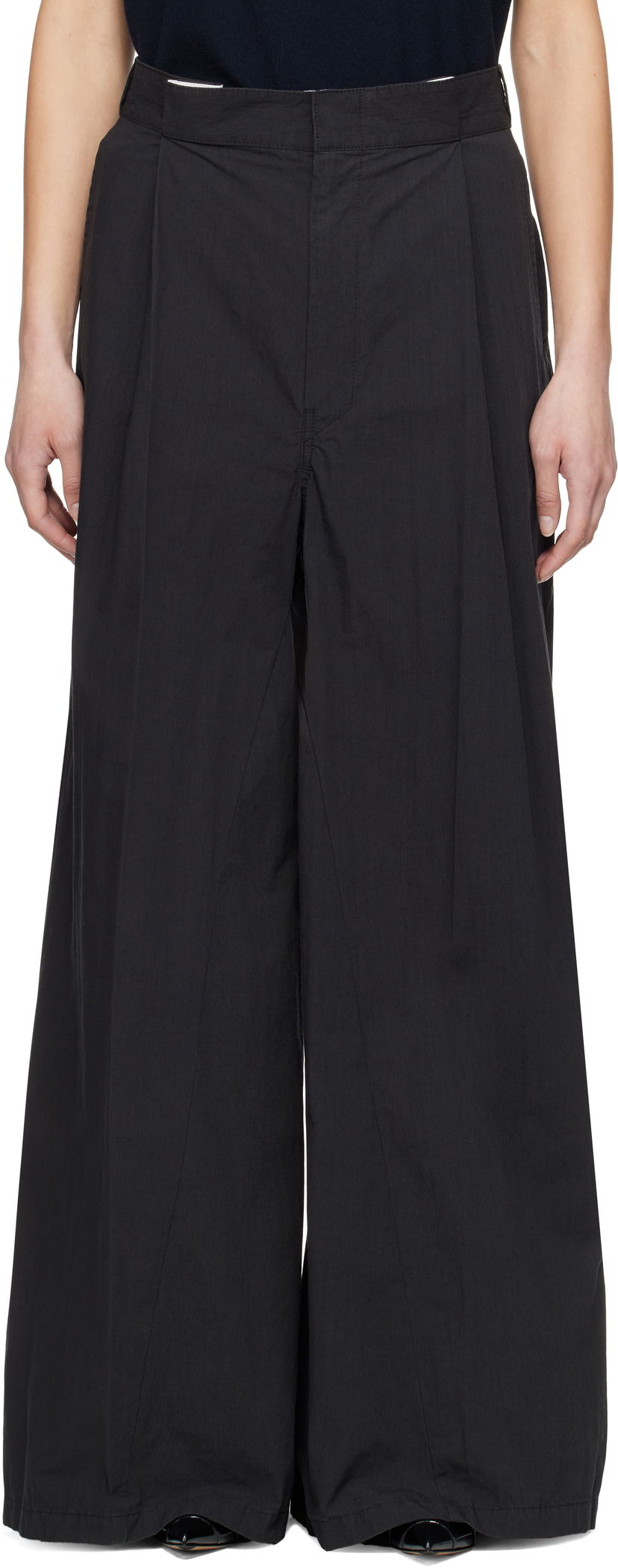 Hlače Maison Margiela Maison Margiela Pleated Wide-Leg Trousers Crna | S51KA0601 M35289