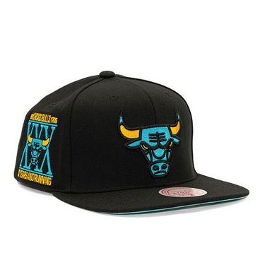 Kapa Mitchell & Ness NBA Core Xi Snapback Chicago Bulls Black Crna | HHSS6751-CBUYYPPPBLCK, 0