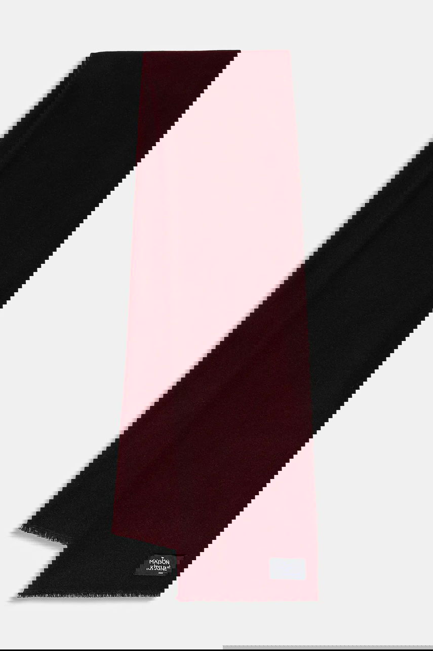 Šal MAISON KITSUNÉ Wool Fringe Scarf with Logo Patch Tamnocrvena | PW06200WB0028, 0