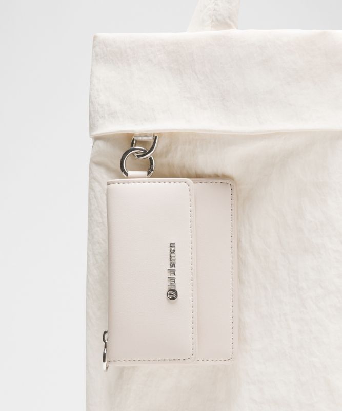 Novčanik lululemon Front-Flap Card Case Bež | prod20005847, 1